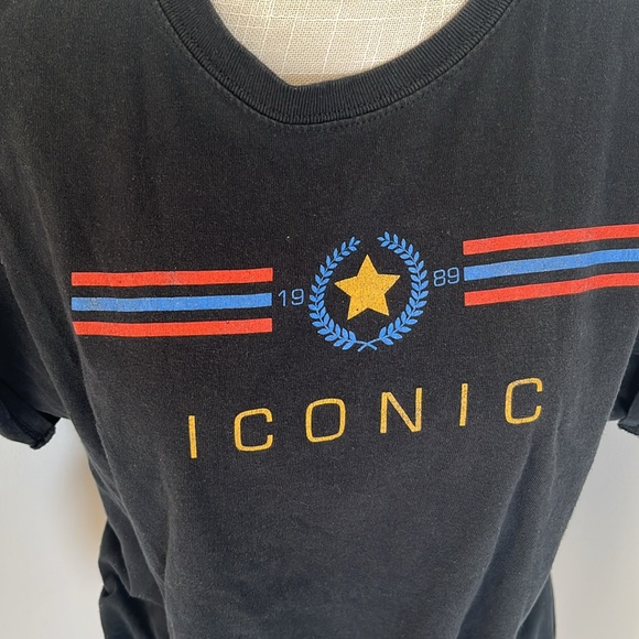 Pretty little thing iconic print tee - Picture 3 of 9